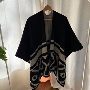 Black and White Shawl